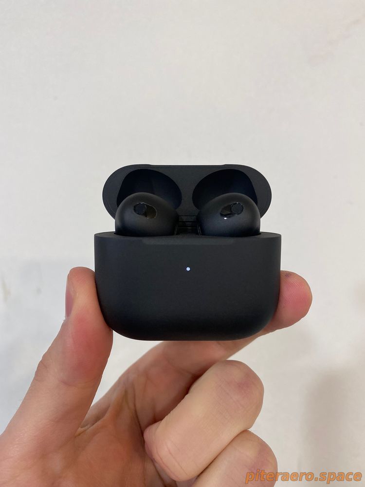 AirPods 3